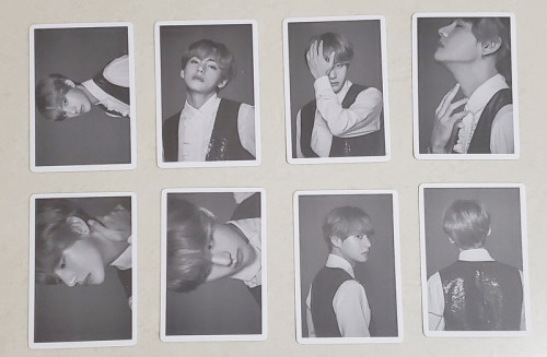 Jpy 499 現物bts防弾少年団the Wings Tourモノクロフェイスブック引き裂きカード M Kpop Bts Com