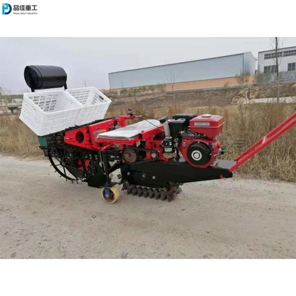 Small portable scallion transplanter Transplanter for crawler four-wheel tractor Agricultural riding onion planting machine
