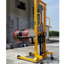 Manual portable oil drum carrier Forklift truck for convenient handling of oil drums Multi model oil drum elevator