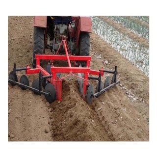 Disk ridging machine in plain area Four wheel tractor driving stem beating machine Farmland cultivation and ridge building machi