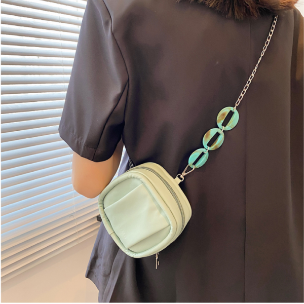Women's White Hand Wallet Female Luxury Leather Shoulder Bag Fashion Designer Ladies Mini Circular Handbags Crossbody Bag Bolsos