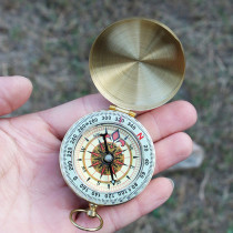 Compasses High Quality Camping Hiking Brass Gold Compass Pocket Watch Retro Portable Compass Navigation Outdoor Activities