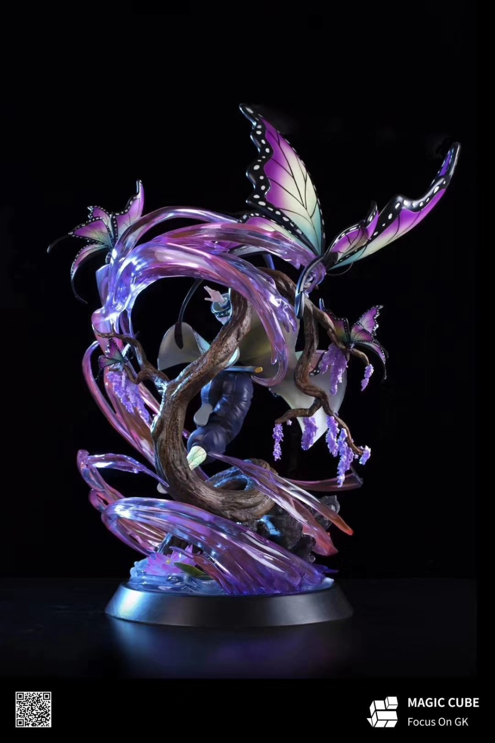 demon slayer statue magic cube