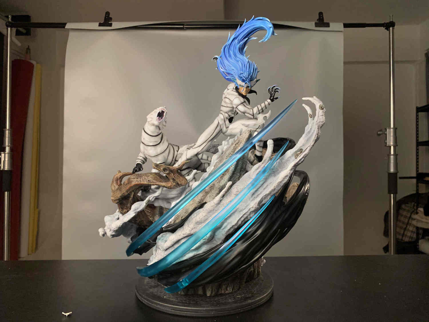 bleach grimmjow statue