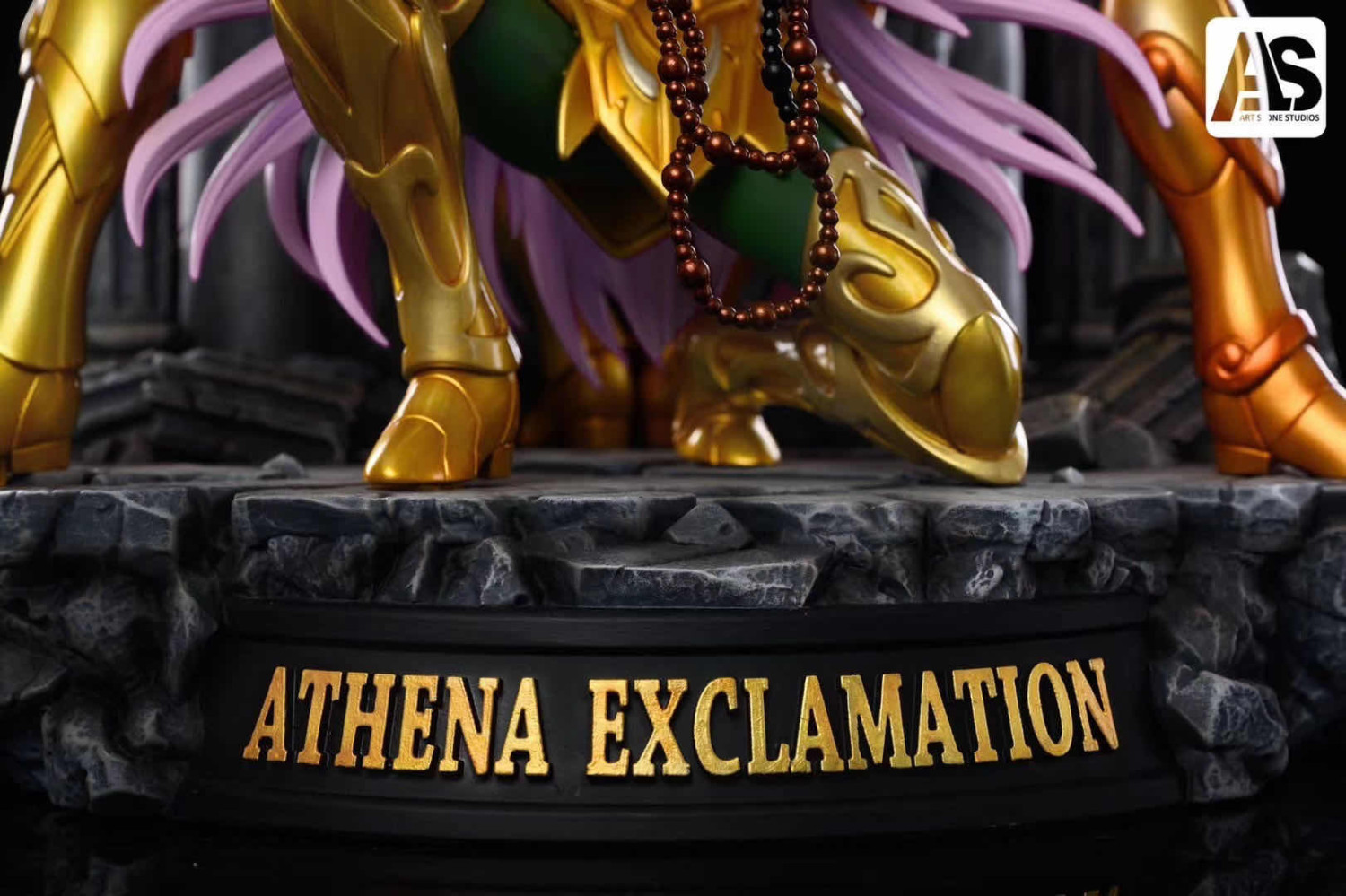 athena exclamation statue