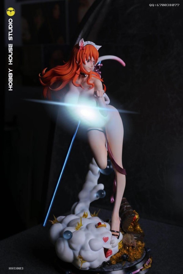 statue nami