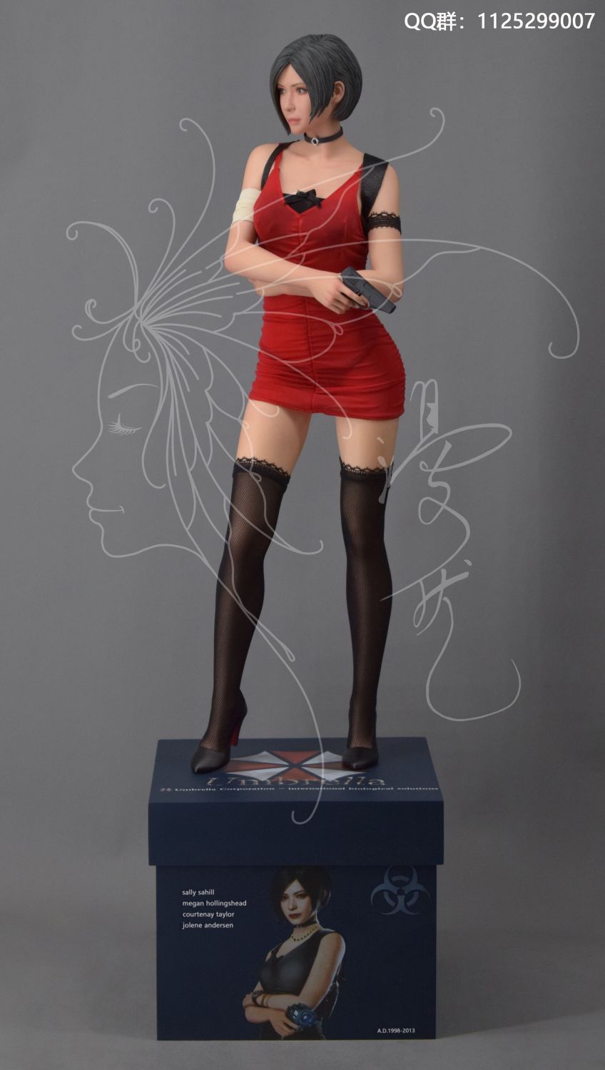ada wong resin statue