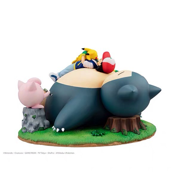 snorlax kisame statue