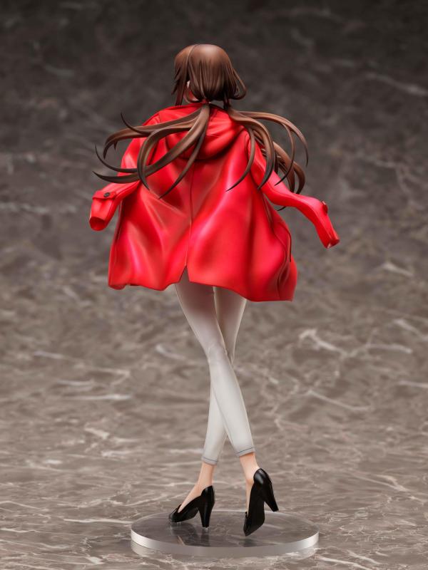 mari makinami statue