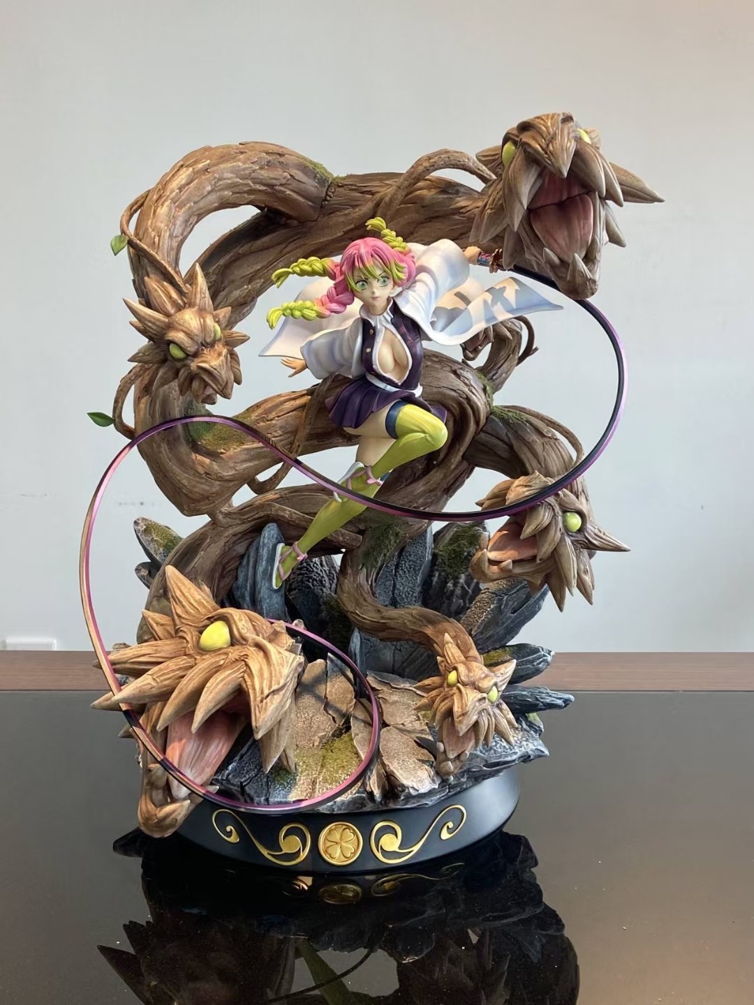 mitsuri kanroji figure resin