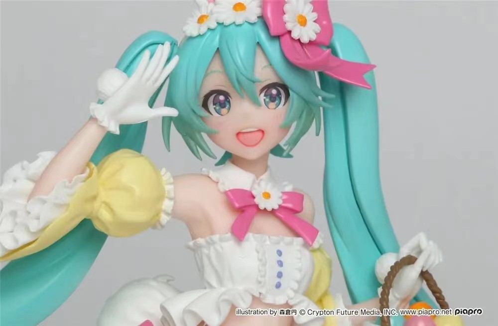 hatsune miku figure spring