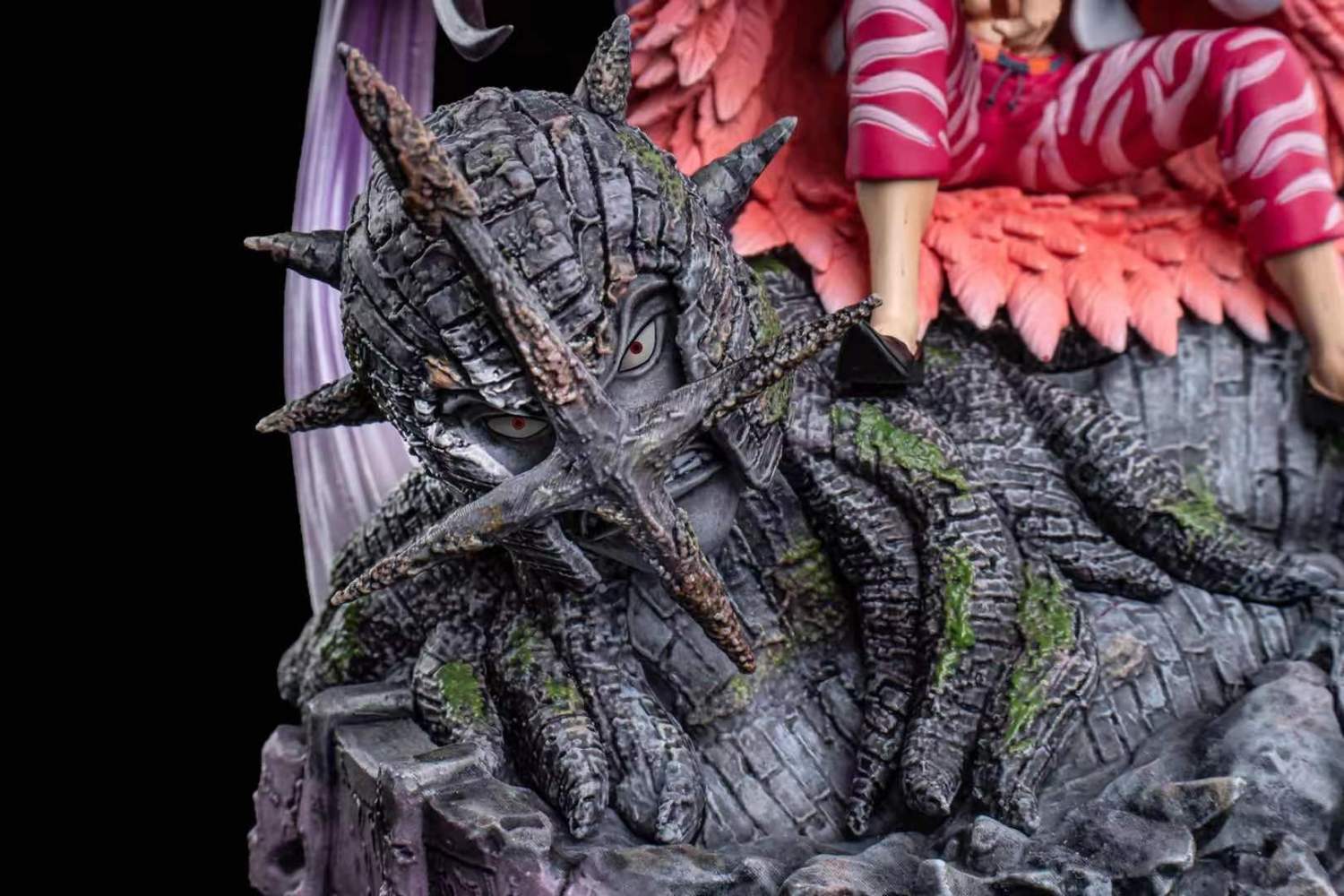 doflamingo resin statue