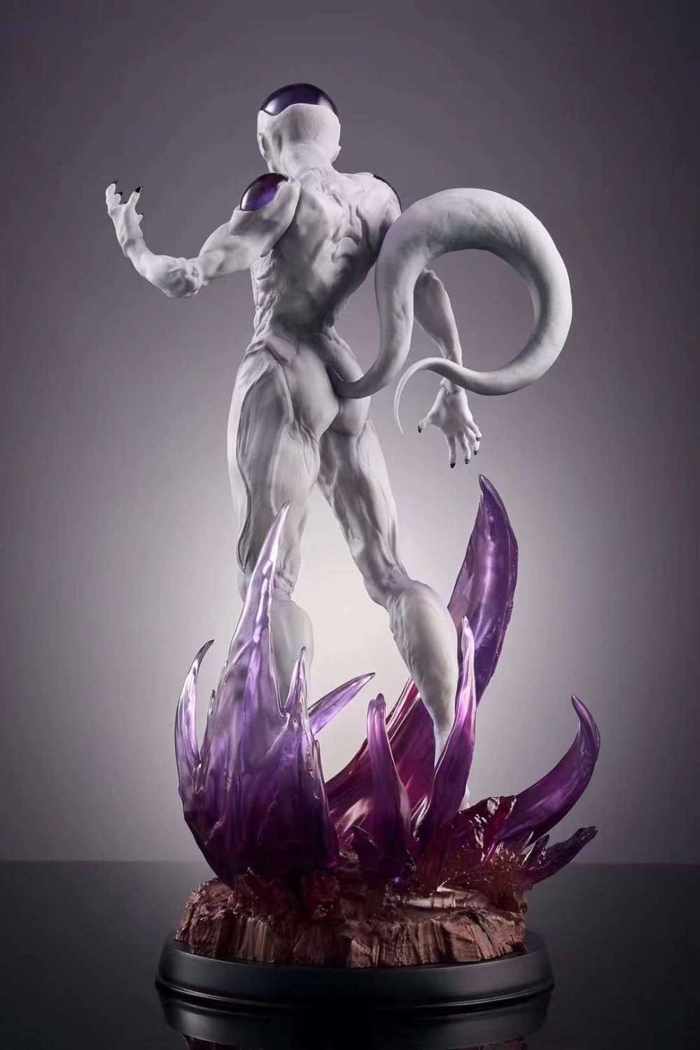 frieza resin statue