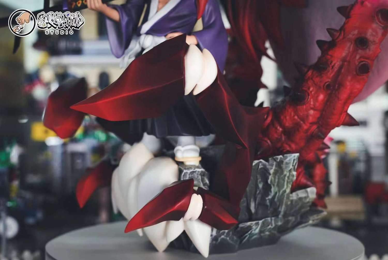 ãPreorderãShowhand Studio Demon Slayer Kokushibou Resin statue