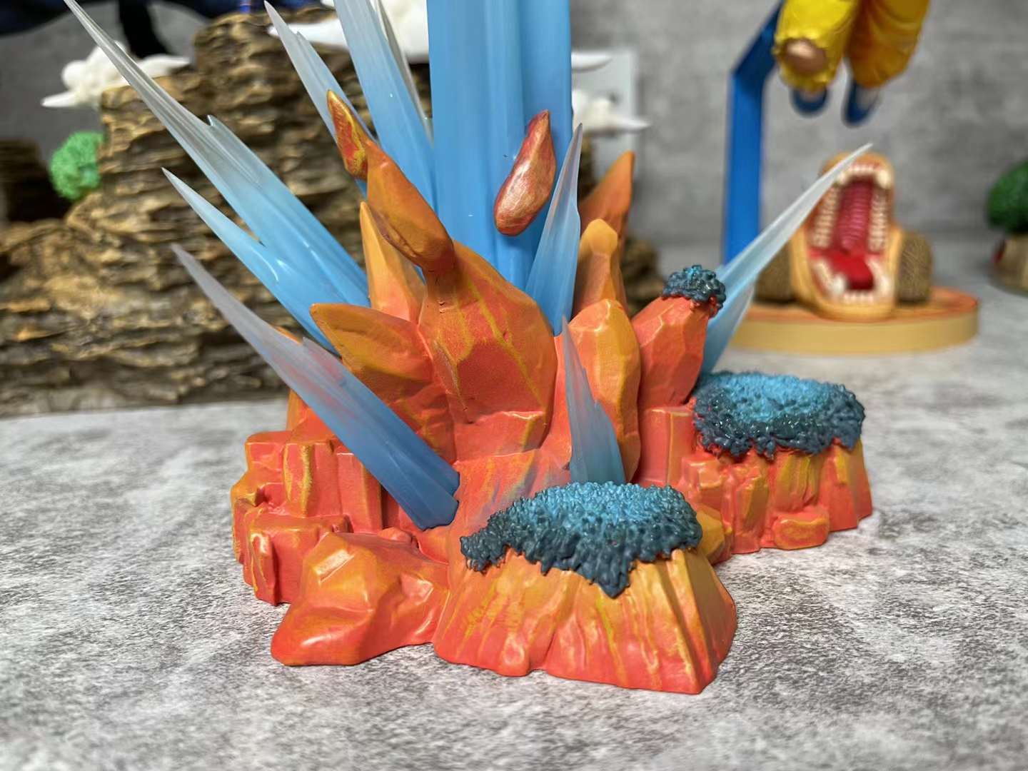 frieza resin statue