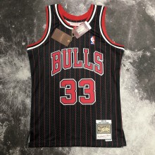 NBA Men Season 1996 Retro Chicago Bulls Black Stripe #33 PIPPEN Jersey High Quality Name and Number Print