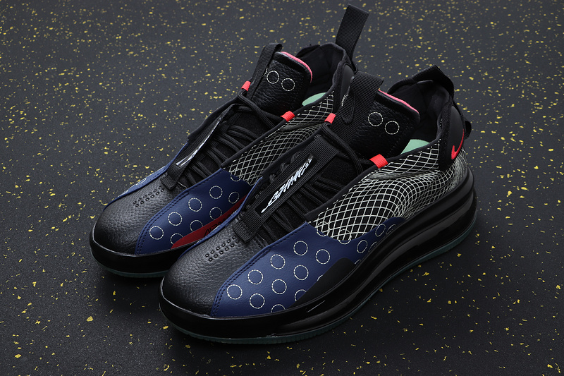 Nike Air Max 720-818 Woldwide Noir - Street Shoes Addict