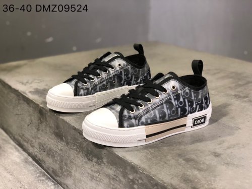 Dior B23 Oblique Low Top Sneakers