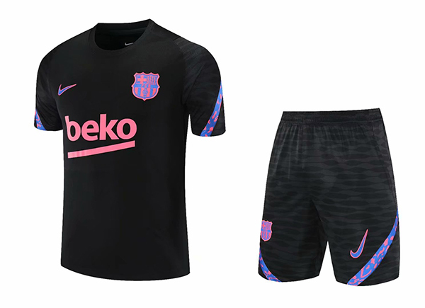 barcelona black and pink kit