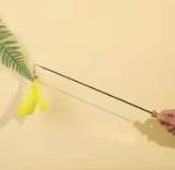Wholesale Pet Rod Retractable Solid Wood Telescopic Rod Feathers Interactive Cat toys Teasing stick toys Cat Supplies