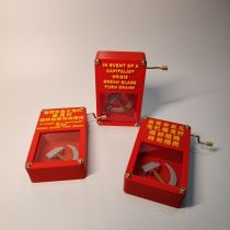 Red Communism-Themed Creative Hand-Cranked Music Box