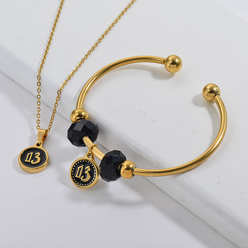 Ensemble de bracelet de collier de numéro porte-bonheur plaqué or de marque célèbre en acier inoxydable