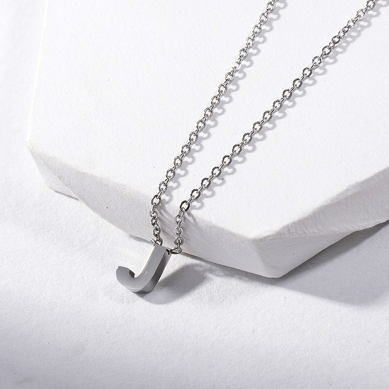 Diamond Letter J Necklace 1/15 ct tw Round-cut Sterling Silver 18