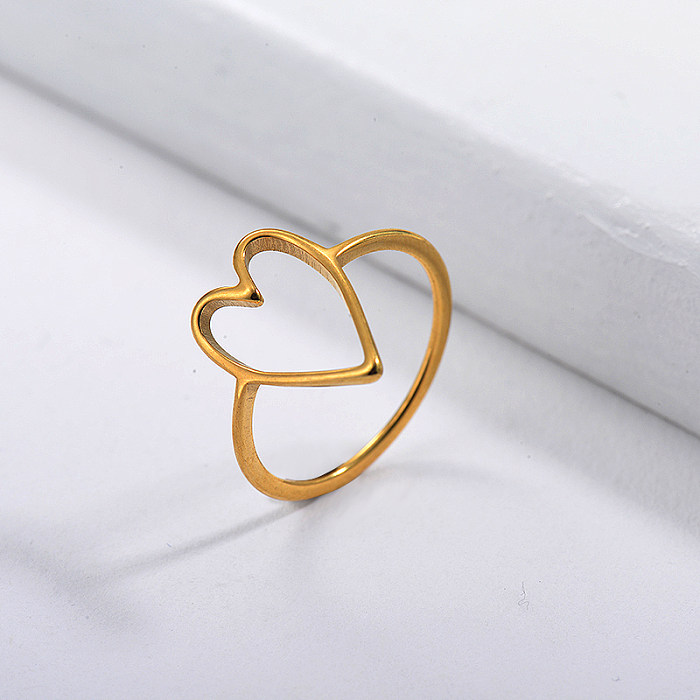 Meilleures bagues de fiançailles en acier inoxydable de marque célèbre coeur plaqué or