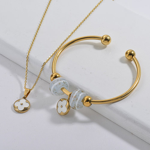 Stainless Steel Famous Brand Gold Plated Flower Neckalce Bangle Jewelry Set