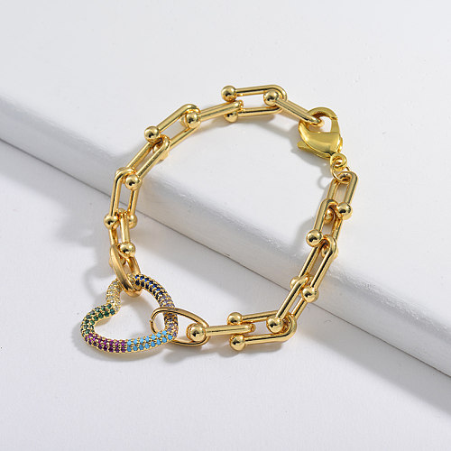Popular pulseira em forma de U, pingente de cobre colorido de zircão em forma de coração