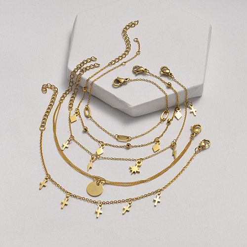 Golden stainless steel bracelet set with pendant