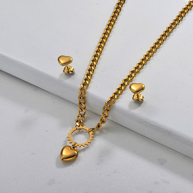 Conjuntos de joias com coração de aço inoxidável banhado a ouro para mulheres