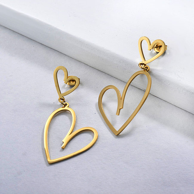 Chic Gold Heart Drop Earrings