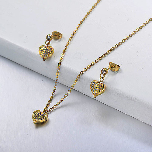 Ensemble de bijoux en acier inoxydable plaqué or avec boucles d'oreilles en forme de coeur