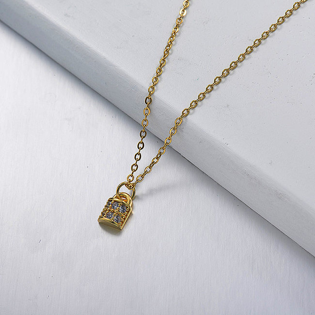 Little Golden Lock gold necklace design