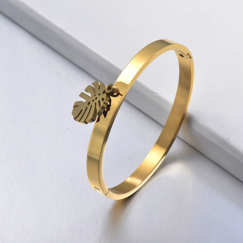 Simple and fashionable golden stainless steel solid bracelet with leaf pendant