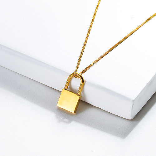 Small lock simple style gold necklace