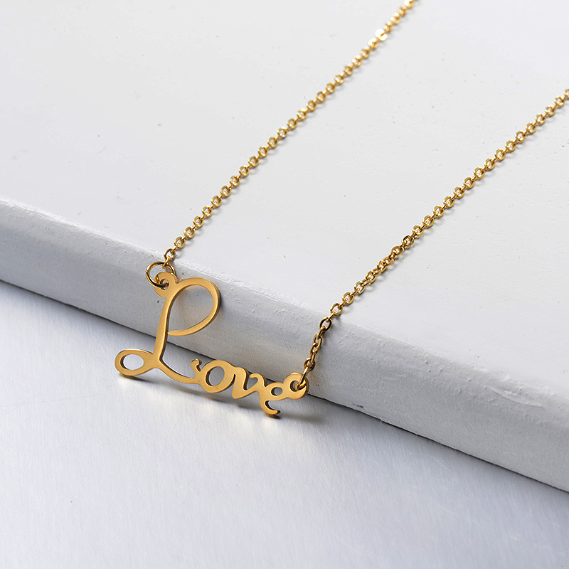 LOVE pendant gold chain design - Jewenoir
