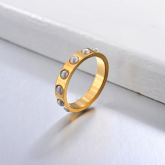 Anillo de perlas chapado en oro estilo francés