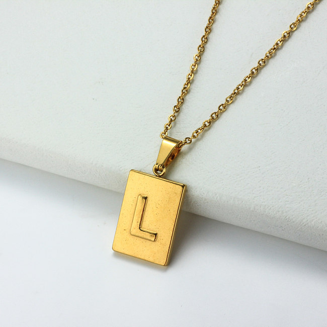 Collar con letra inicial rectangular personalizado chapado en oro de 18 k SSNEG143-32447
