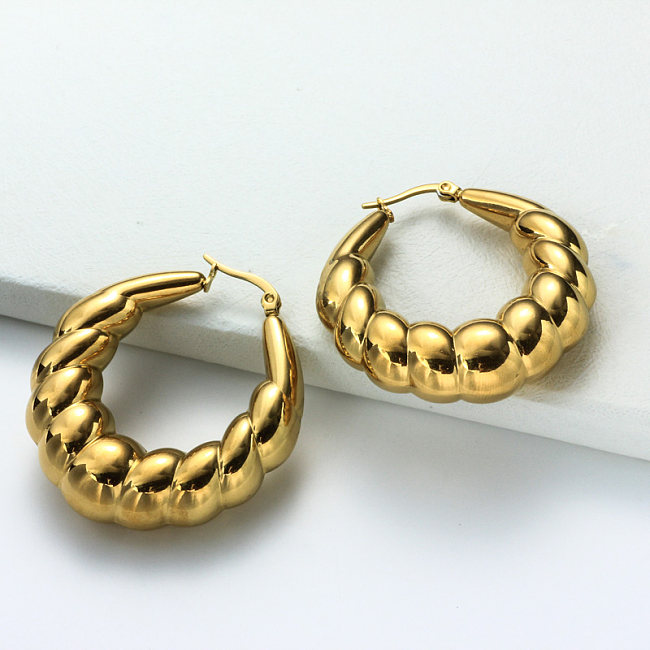 Aretes Estilo Minimalista de Acero Inoxidable Chapados en Oro 18K -SSEGG143-32381