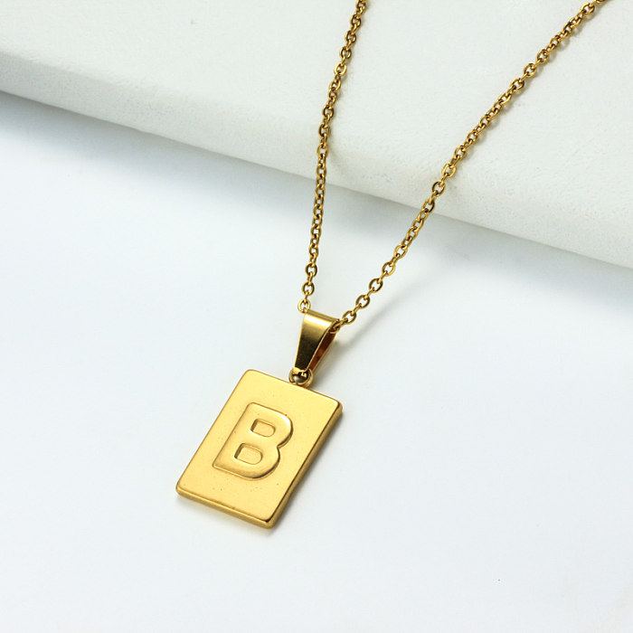 Collar con letra inicial rectangular personalizado chapado en oro de 18 k SSNEG143-32437