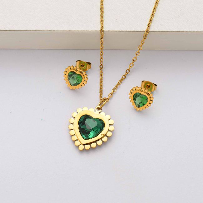 طقم مجوهرات من الفولاذ المقاوم للصدأ مطلي بالذهب عيار 18 قيراط على شكل قلب للنساء- SSCSG143-34471