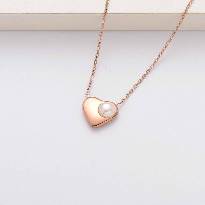 Collar de acero inoxidable chapado en oro rosa 18k con perlas corazón -SSNEG143-34363