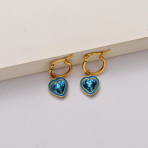 Pendientes de acero inoxidable chapados en oro de 18k con cristales de corazón-SSEGG142-34785