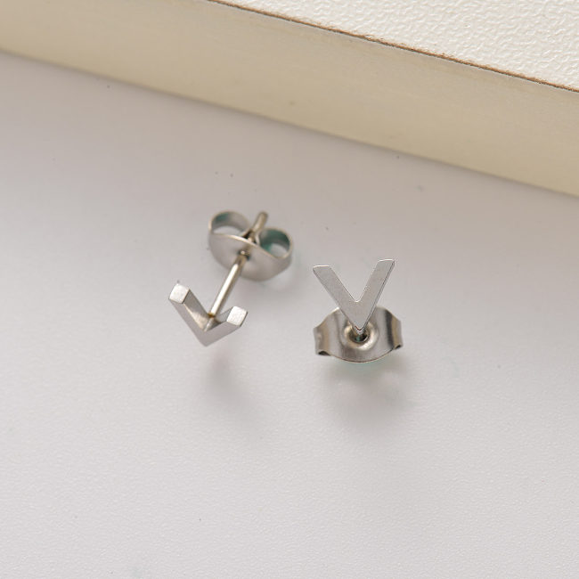 boucles d'oreilles en acier inoxydable mini lettre V pour femmes -SSEGG143-35172