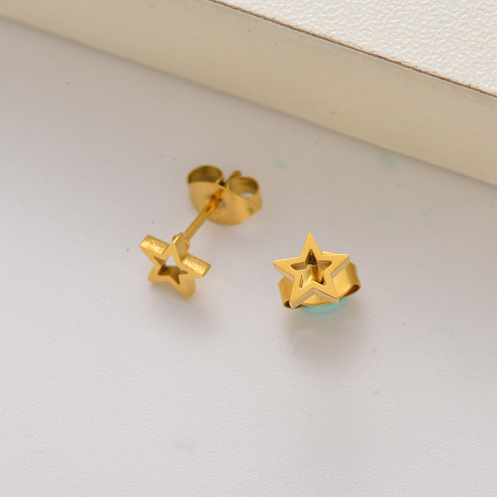 أقراط على شكل نجمة مطلية بالذهب عيار 18 قيراط للفتيات الصغيرات- SSEGG143-35217