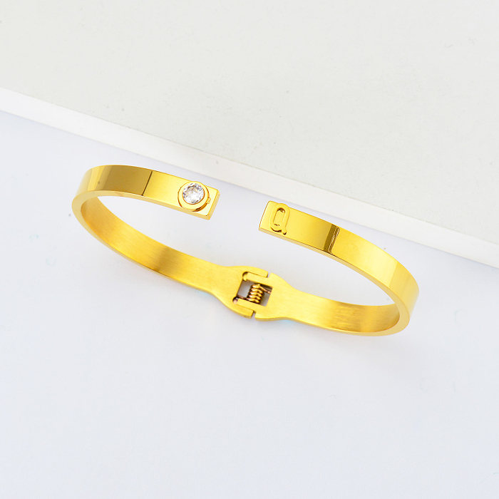 gold plated stainless steel letter Q cuff bangle for bestfriends
