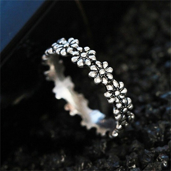 antique silver plated daisy ring for girl