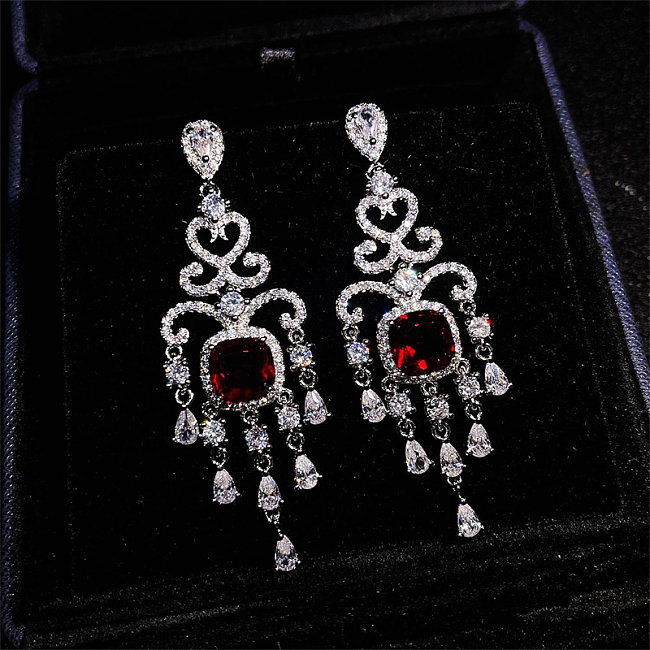Antike Taubenblut-Rubin- und Diamantohrringe für Partys und Veranstaltungen